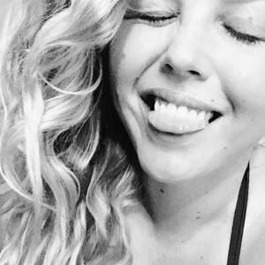 Meet your Posher, Lizz